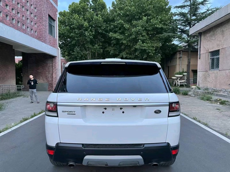 淄博17年路虎揽胜5