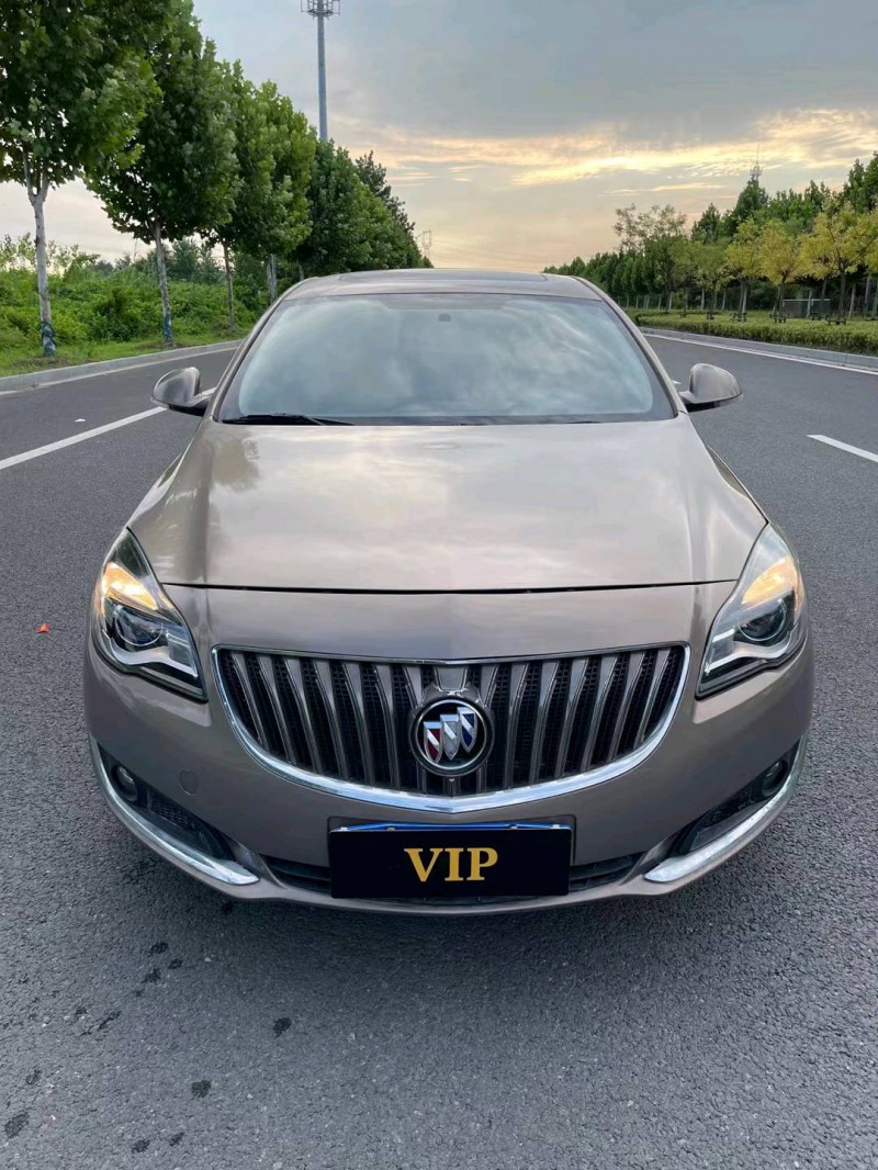 徐州16年别克君威1