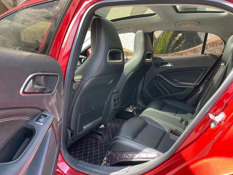 深圳18年奔驰GLA8