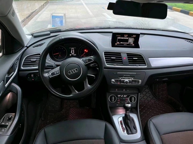 宜昌19年奥迪Q33