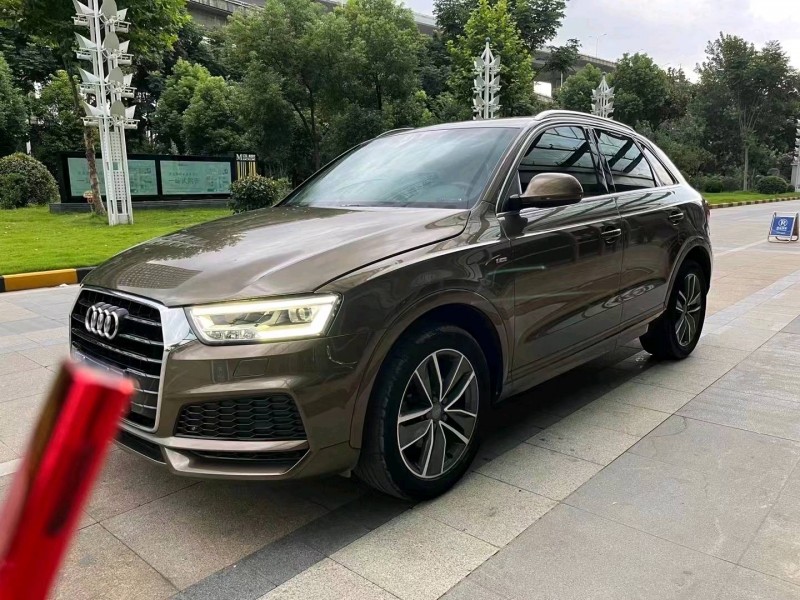 宜昌19年奥迪Q37
