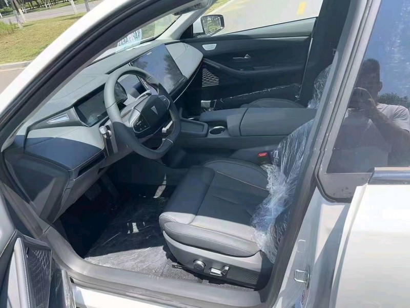 秦皇島23年長安汽車深藍8