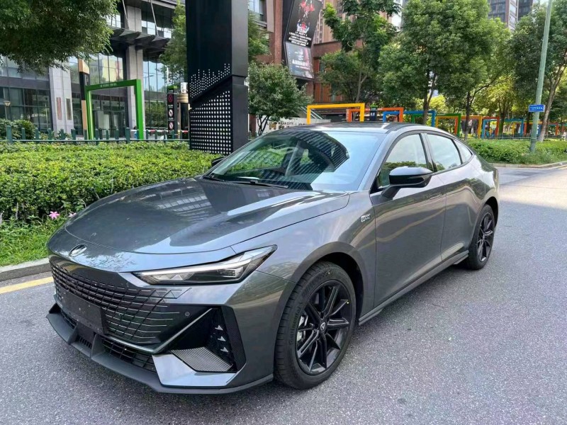 棗莊23年長安汽車UNI-V3