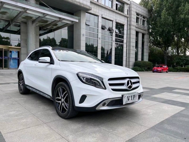 枣庄16年奔驰GLA3