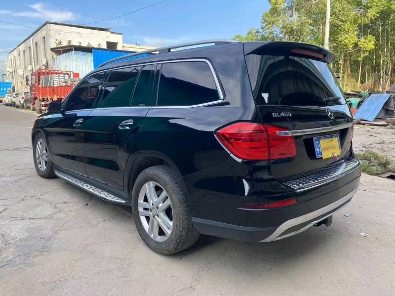 广州14年奔驰GL8