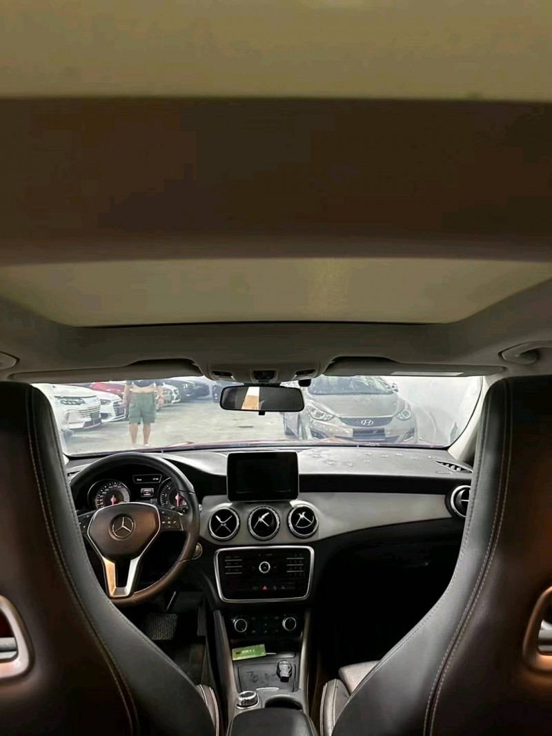 苏州16年奔驰GLA8