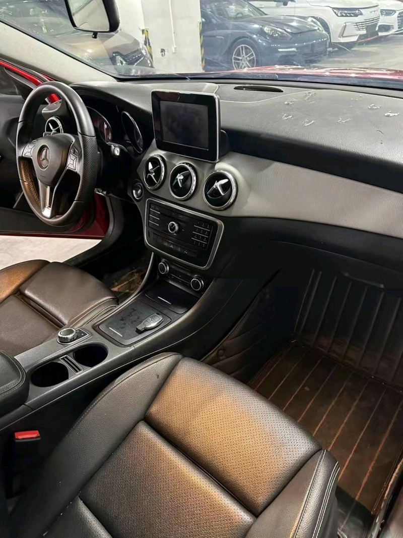 苏州16年奔驰GLA9