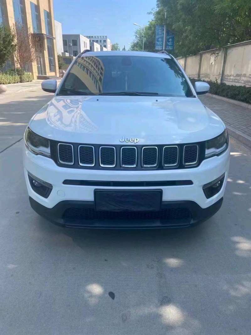 枣庄20年Jeep指南者1