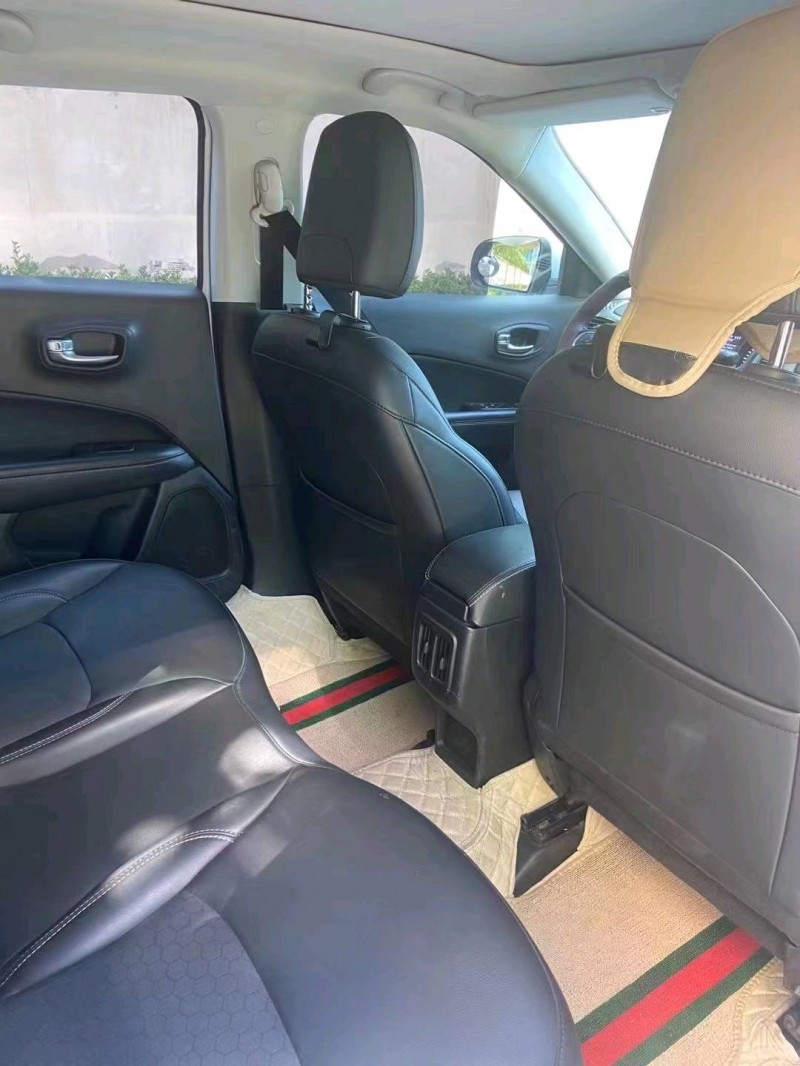 枣庄20年Jeep指南者7