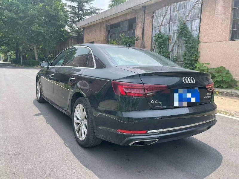 东营19年奥迪A4L4