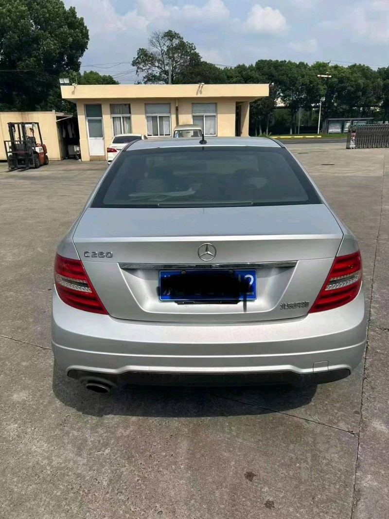 苏州14年奔驰C7