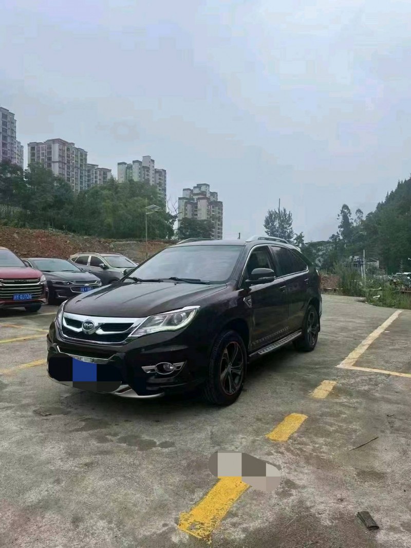 重庆15年比亚迪S72