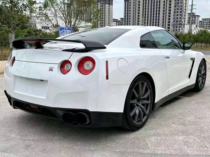 淮南15年日產GT-R5