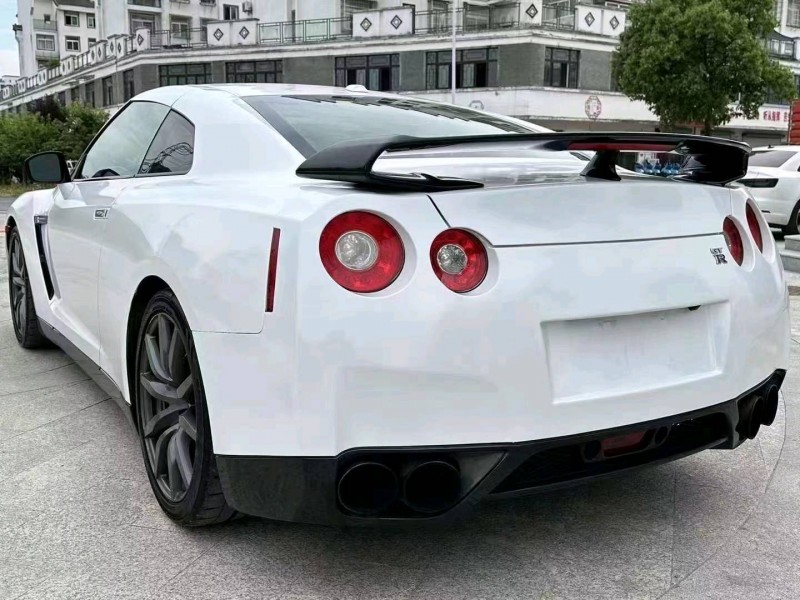 淮南15年日產GT-R6