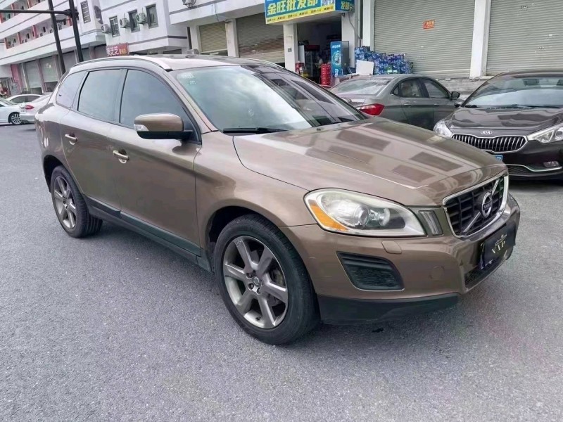 珠海13年沃尔沃XC608