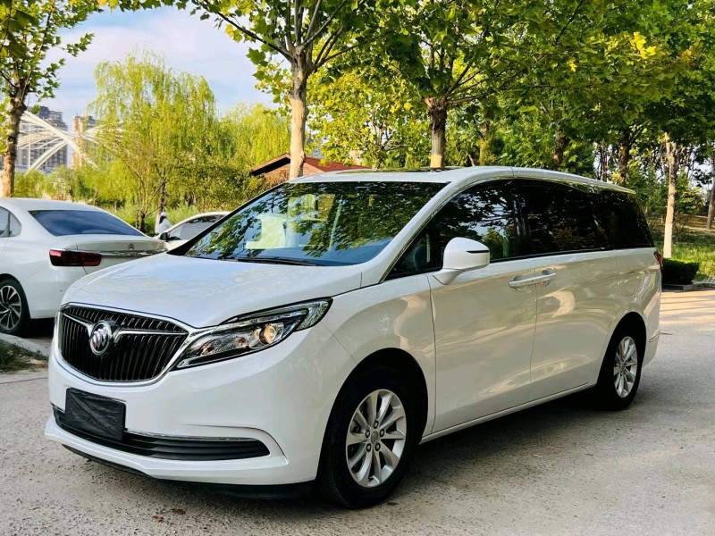 聊城19年别克GL82