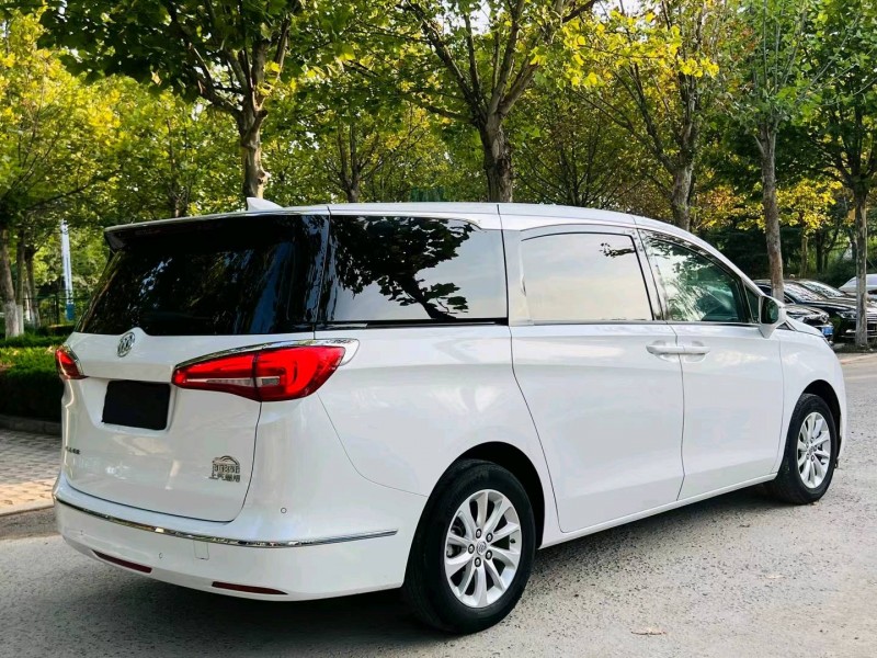 聊城19年别克GL88