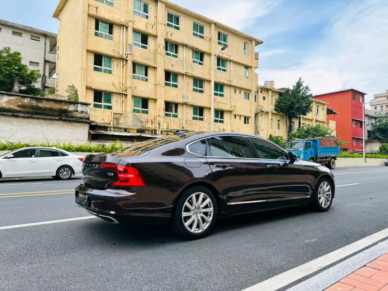 东莞20年沃尔沃S908