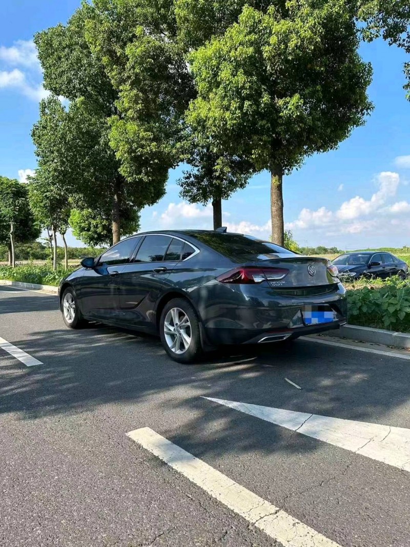 常州21年别克君威4