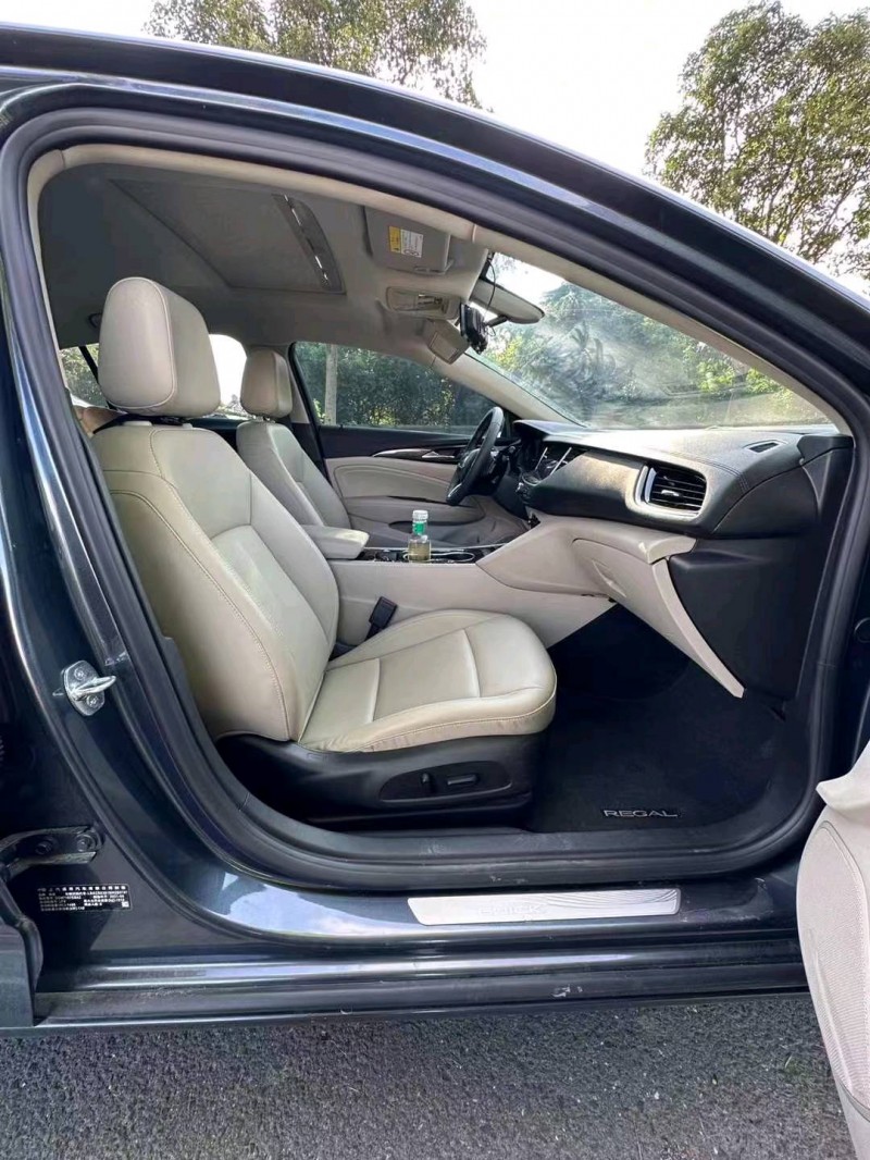 常州21年别克君威6