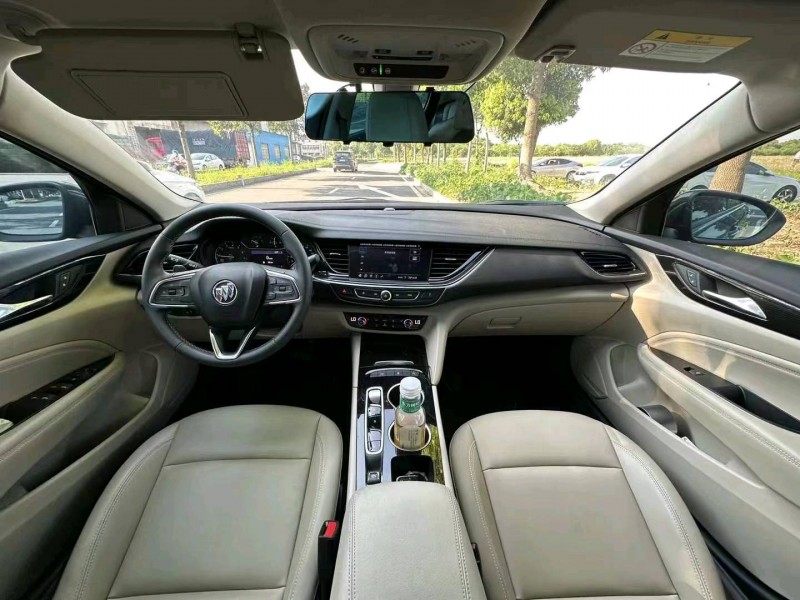 常州21年别克君威7