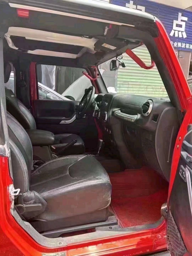 重庆18年Jeep牧马人6