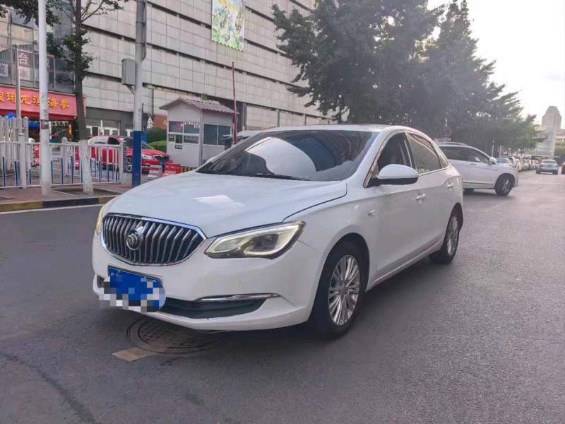 枣庄17年别克英朗2