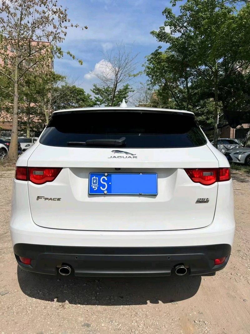 广州19年捷豹F-PACE9