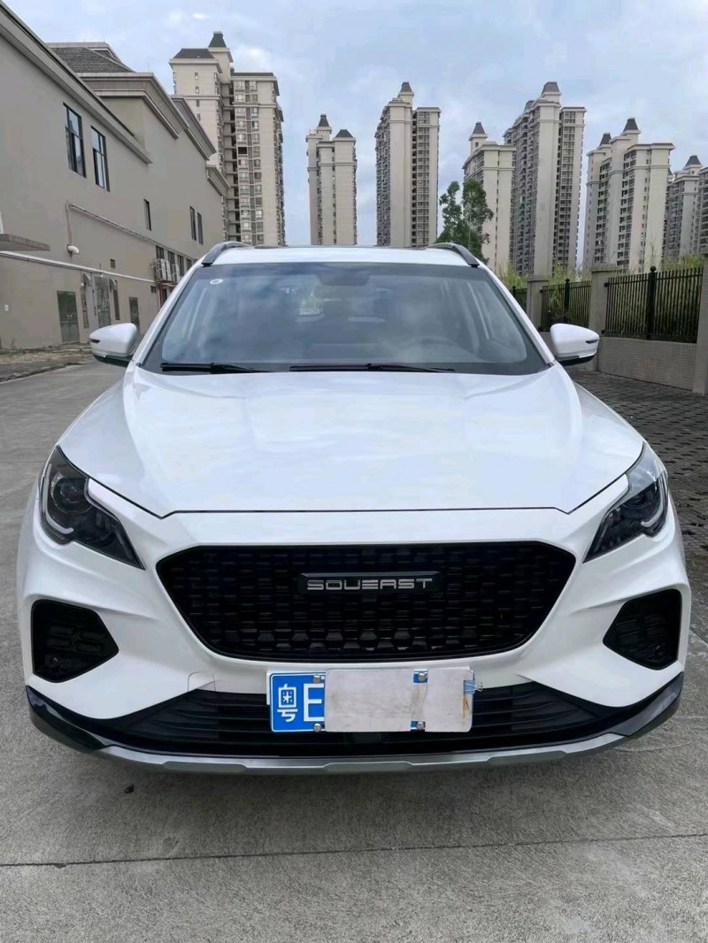 江門23年東南汽車DX81