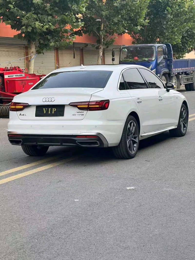 蚌埠21年奧迪A4L9