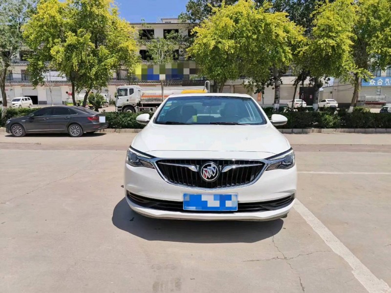 石家庄18年别克英朗1