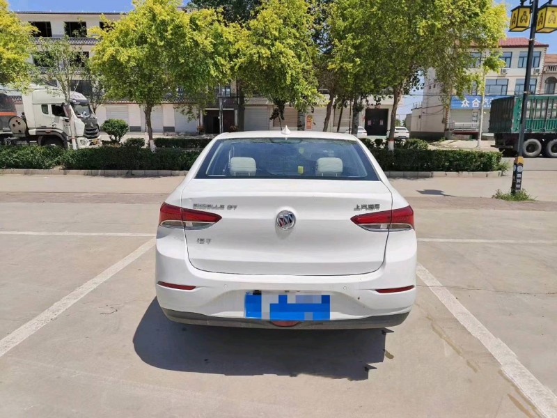 石家庄18年别克英朗9