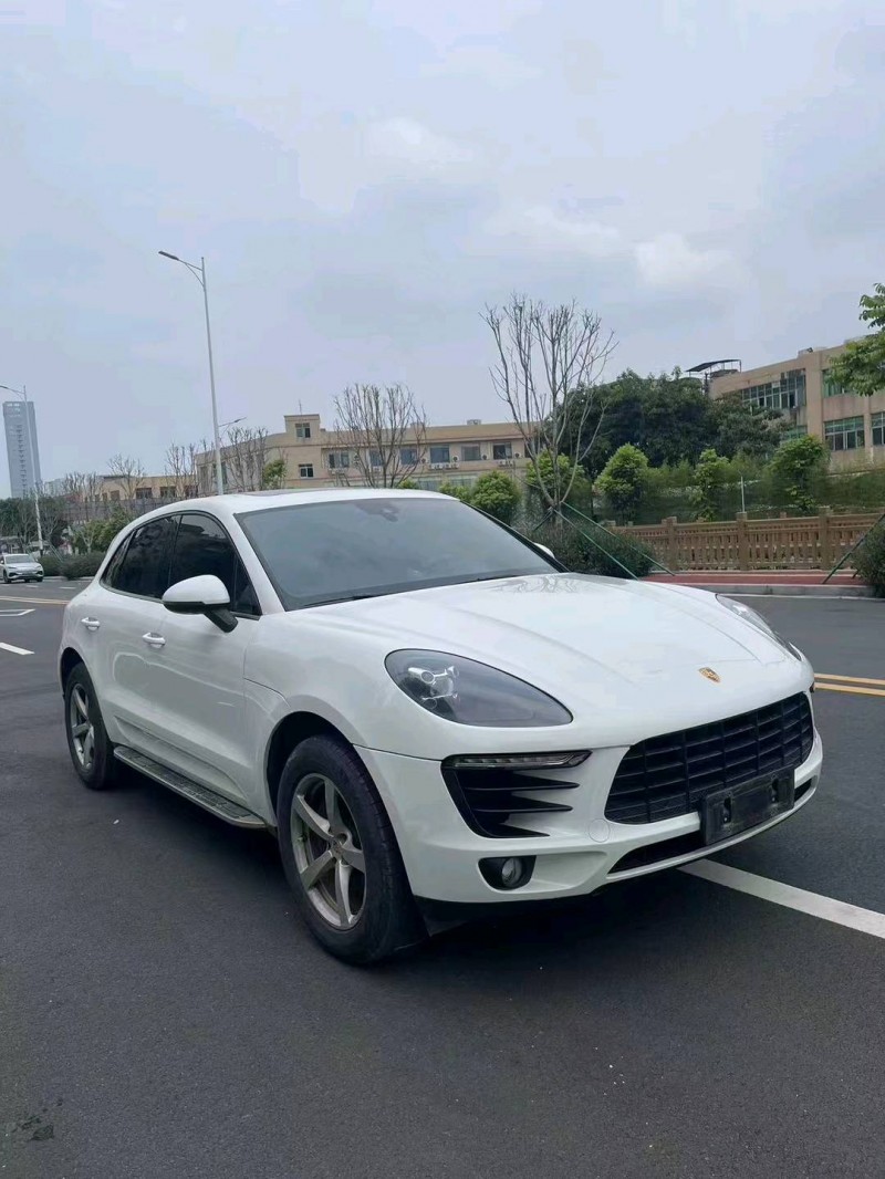 东莞16年保时捷Macan3