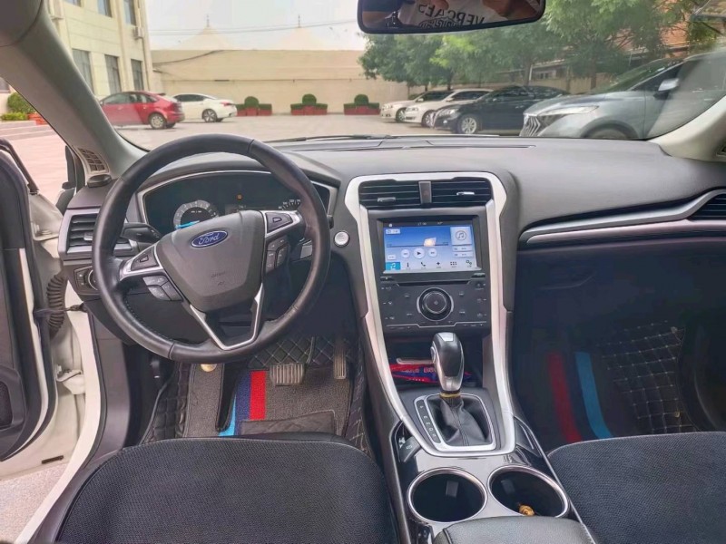 保定16年福特蒙迪欧7