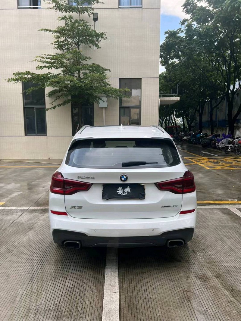 深圳19年宝马X37