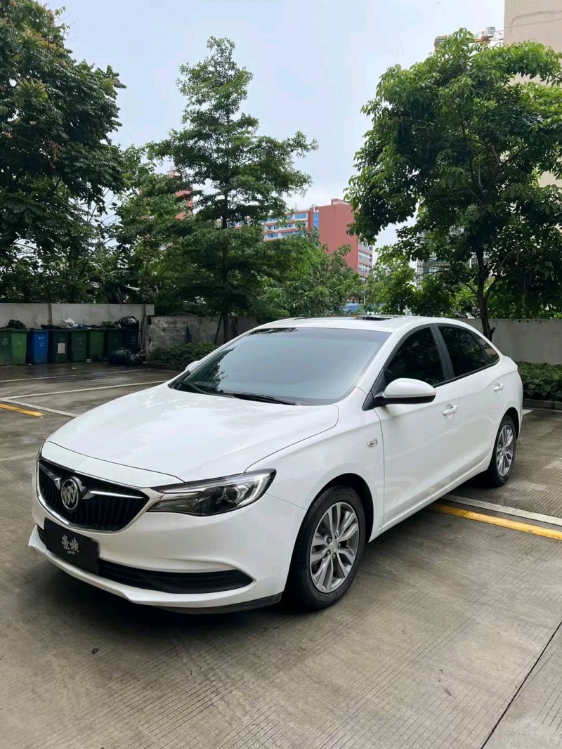 珠海21年别克英朗3