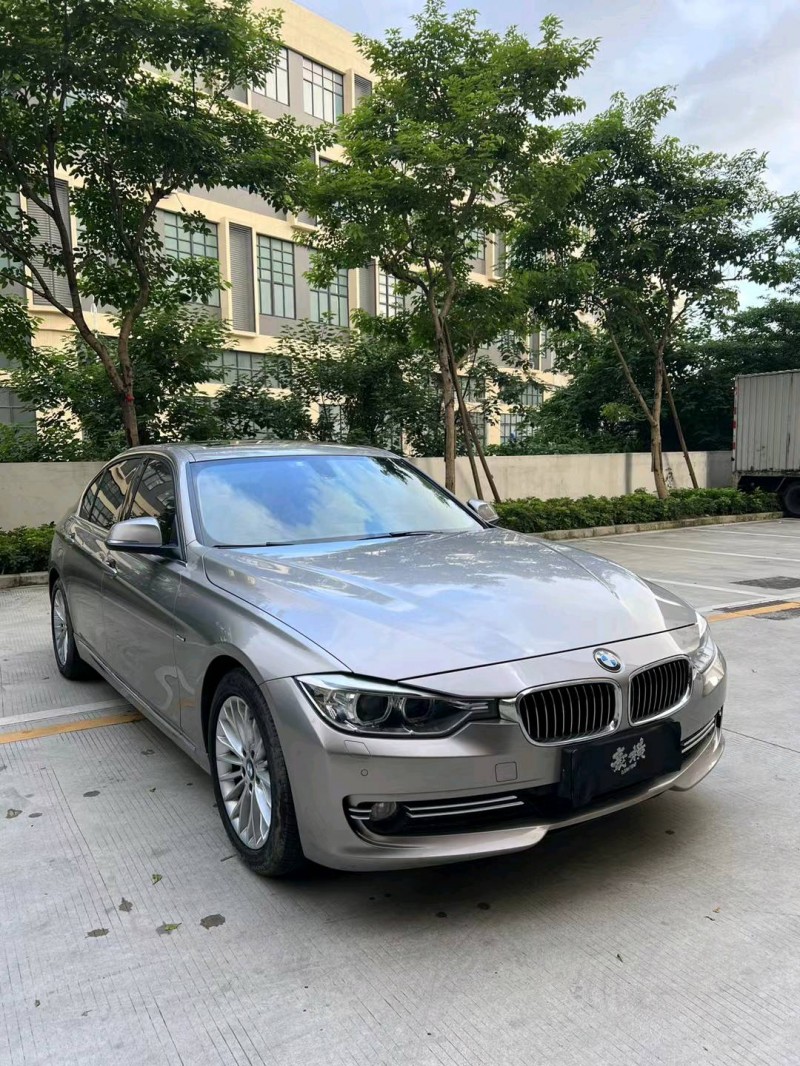 深圳15年宝马3系2
