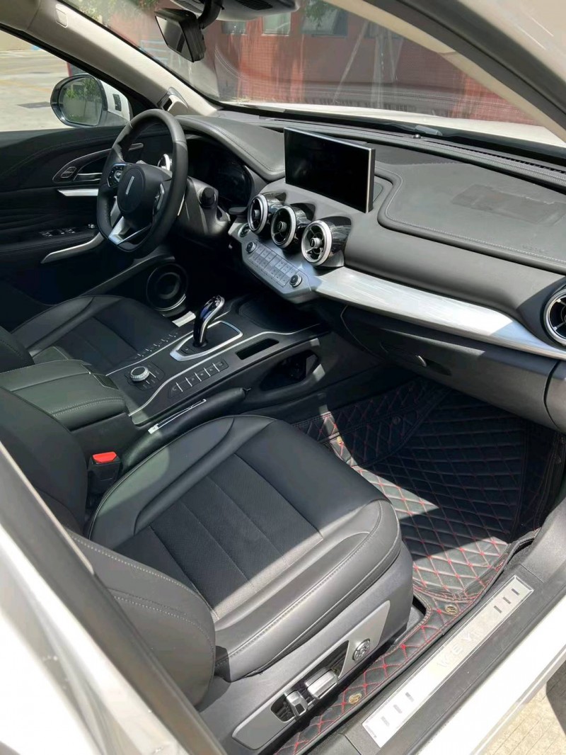 珠海20年長城汽車WEY VV78