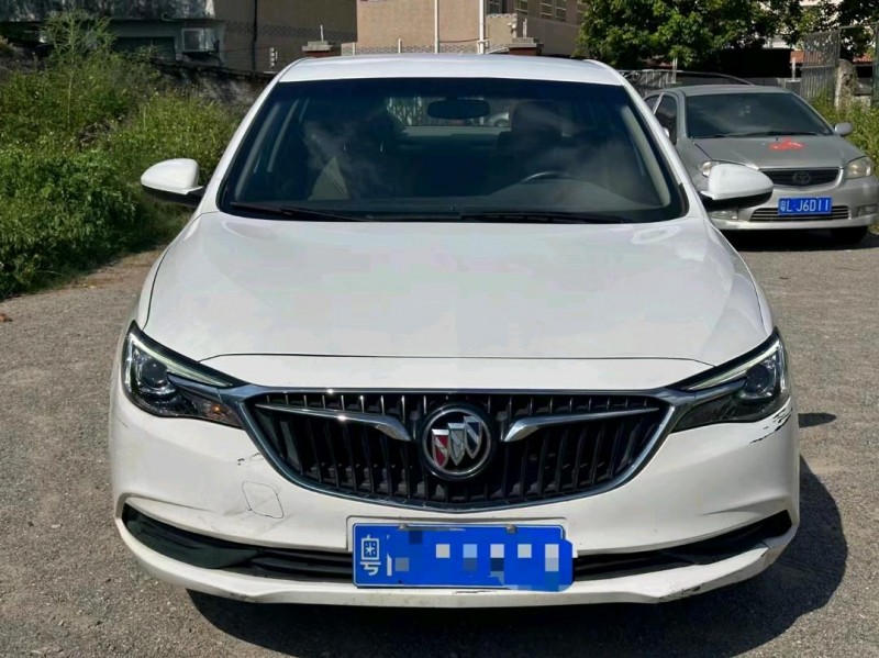 深圳19年别克英朗1