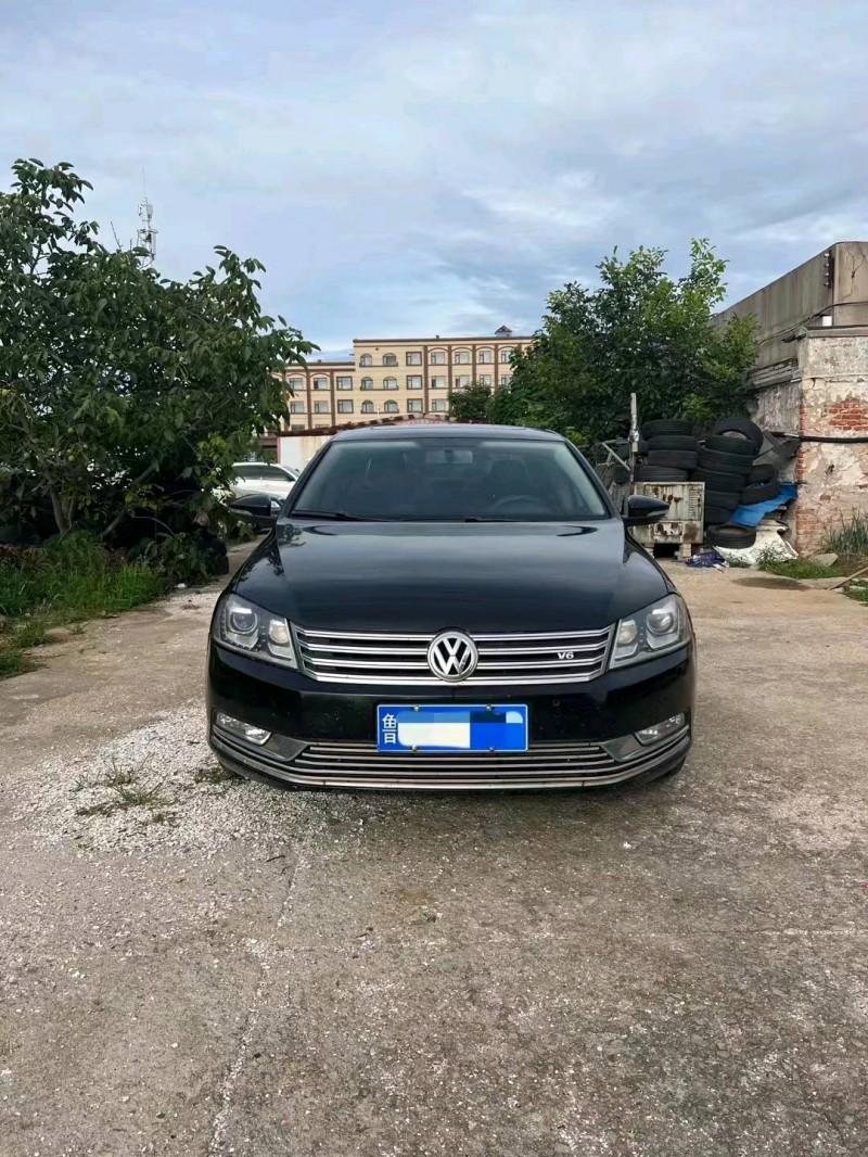 济南13年大众迈腾1