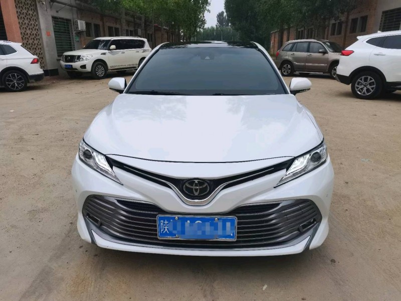 保定20年丰田凯美瑞1