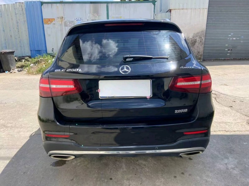 广州19年奔驰GLC7