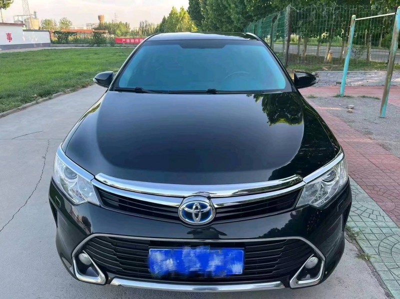 济南17年丰田凯美瑞1