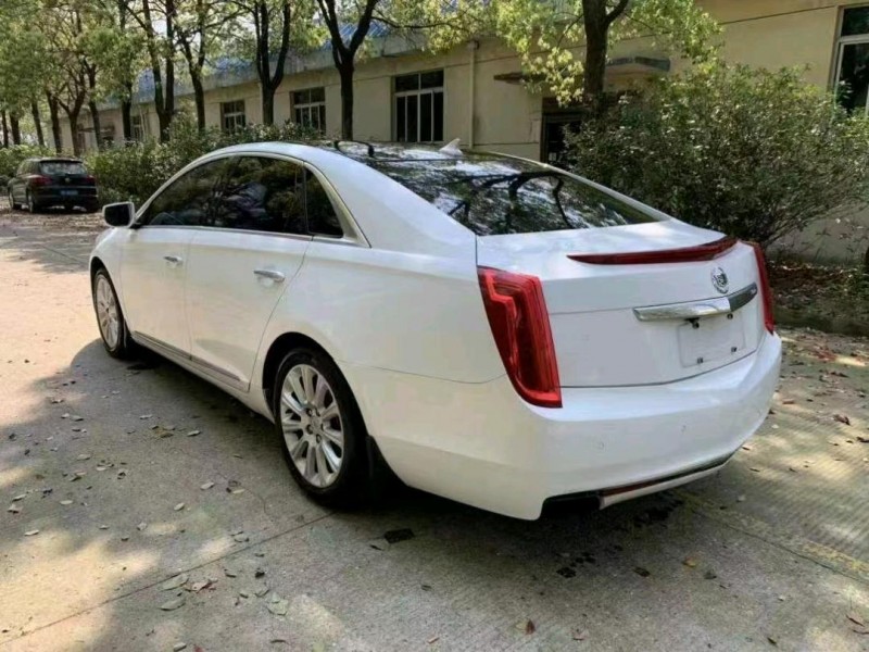 衡阳13年凯迪拉克XTS6