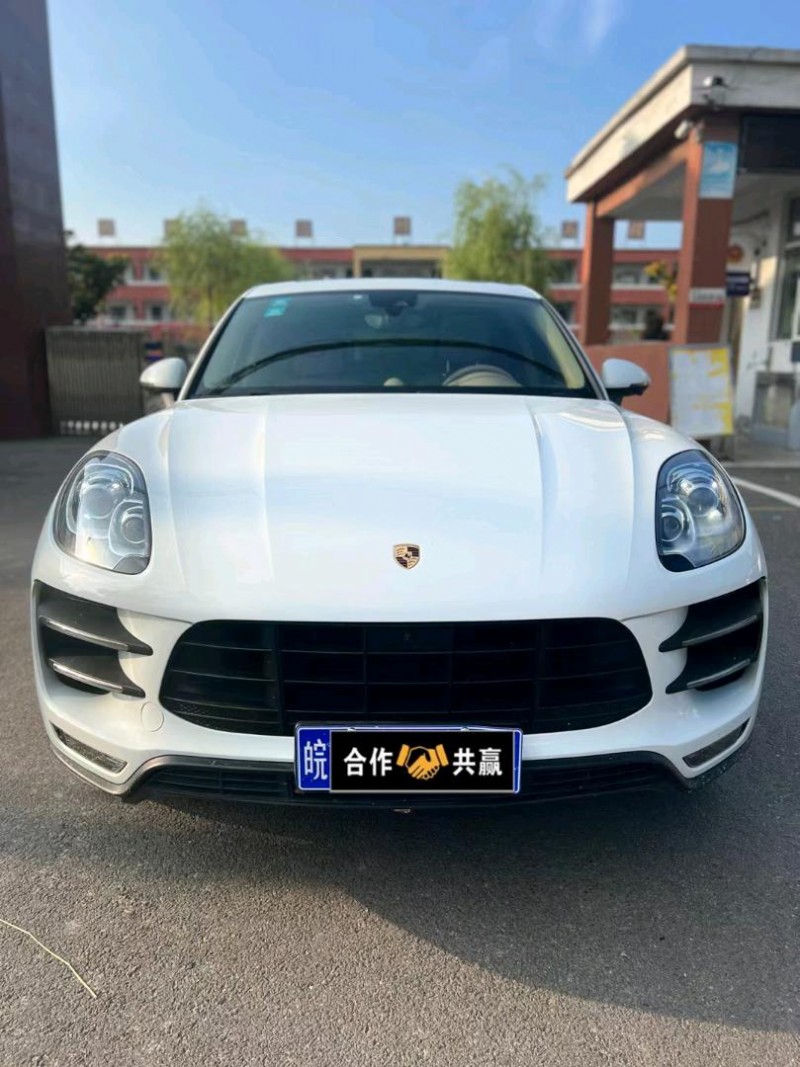 淮南16年保時捷Macan1