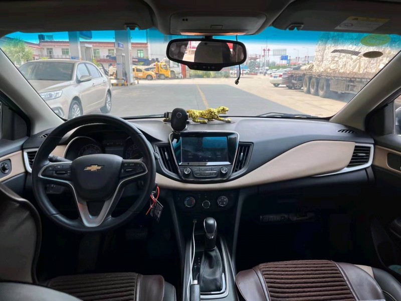 保定21年雪佛兰科鲁泽6