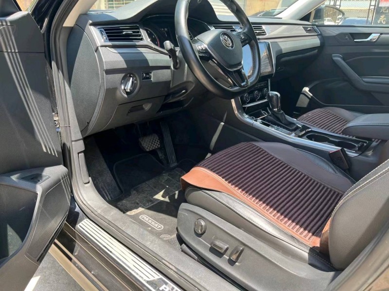 保定18年大众帕萨特5