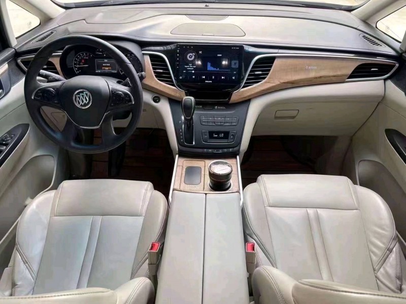 枣庄18年别克GL84