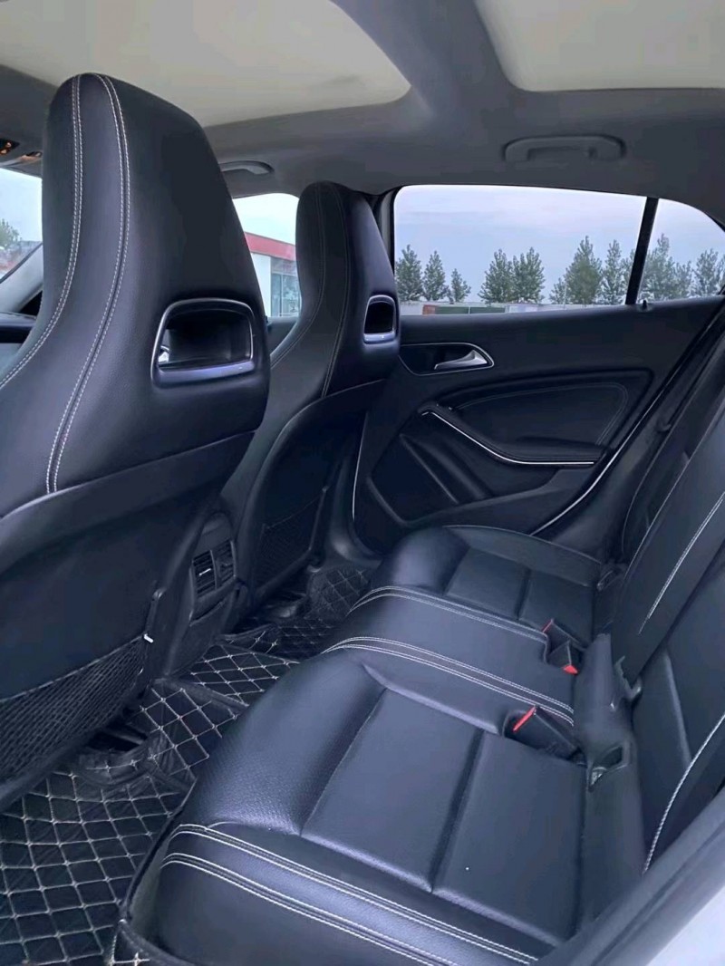 枣庄18年奔驰GLA3