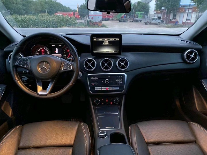 枣庄18年奔驰GLA6